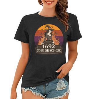 1692 They Missed One Salem Halloween Retro Vintage Women T-shirt | Mazezy