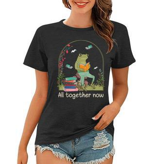 All Together Now Summer Reading 2023 Cute Frog Reading Women T-shirt | Mazezy