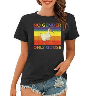 No Gender Only Goose Retro Vintage Goose Funny Gifts Women T-shirt | Mazezy