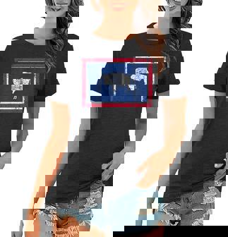 Wyoming Flag Birthday Gift Vintage Distressed Novelty Women T-shirt | Mazezy