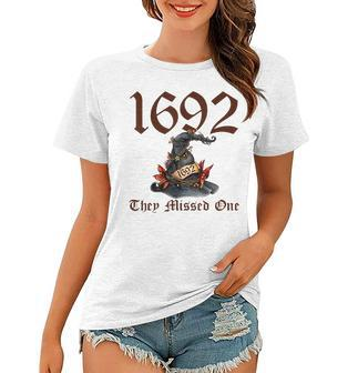 Vintage Salem 1692 They Missed One Witch Halloween Women T-shirt | Mazezy