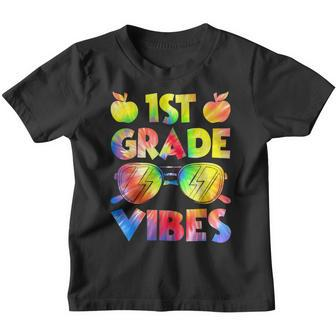 Back To School 1St Grade Vibes First Day Of School Teachers Youth T-shirt | Mazezy DE