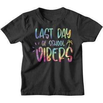 Last Day Of School Vibes Hello Summer Teacher Student Gifts For Teacher Funny Gifts Youth T-shirt | Mazezy