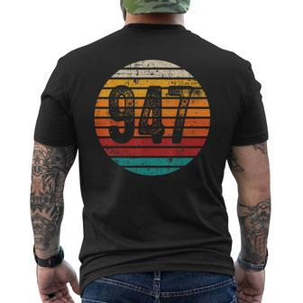 Distressed Vintage Sunset 947 Area Code Men's T-shirt Back Print | Mazezy