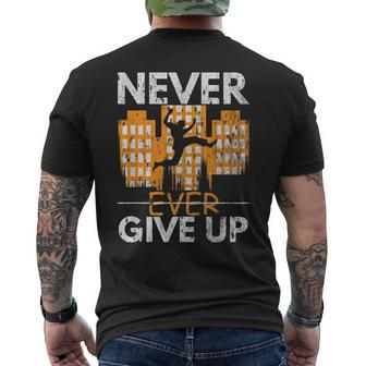 Never Ever Give Up Parcour Jumper Freestyle Parkour Men's T-shirt Back Print | Mazezy