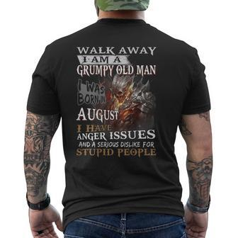 I Am A Grumpy Old Man I Was Born In August Men's Back Print T-shirt | Mazezy UK