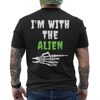 Halloween Funny Vintage Retro Im With The Alien Halloween Funny Gifts Mens Back Print T-shirt | Mazezy