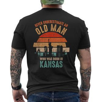 Mb Never Underestimate An Old Man Born In Kansas Men's T-shirt Back Print - Seseable