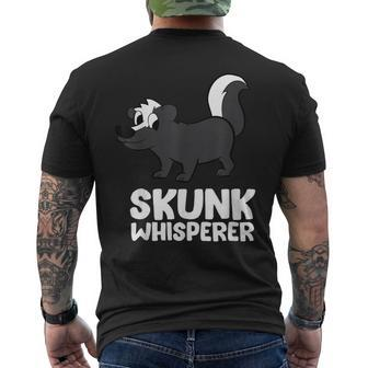 Skunk Whisperer Skunk Men's T-shirt Back Print | Mazezy