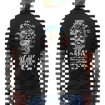 Never Underestimate Captain Born In 1971 Captain Sailing Men's T-shirt Back Print | Mazezy