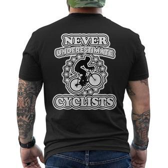 Never Underestimate A Cyclist Men's T-shirt Back Print - Seseable