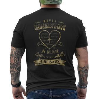 Never Underestimate A Man With A Rosary Men's T-shirt Back Print - Seseable