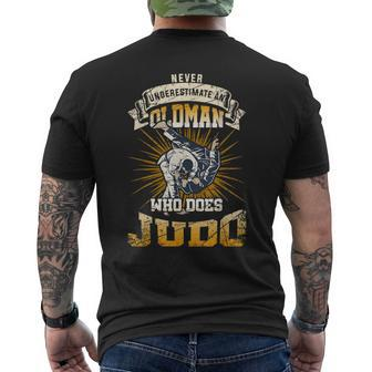 Never Underestimate An Old Man Who Does Judo Men's T-shirt Back Print - Monsterry UK