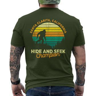 Retro Santa Clarita California Big Foot Souvenir Men's T-shirt Back Print | Mazezy