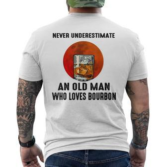 Never Underestimate An Old Man Who Loves Bourbon Men's T-shirt Back Print | Mazezy