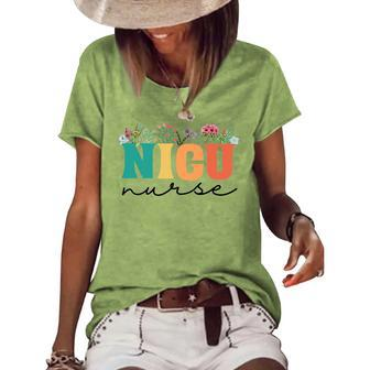 Cute Nicu Nurse Groovy Vintage With Flowers Women's Short Sleeve Loose T-shirt | Mazezy