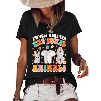 Im Just Here For The Towel Animals Groovy Cruise Accessory Animals Funny Gifts Women's Short Sleeve Loose T-shirt | Mazezy