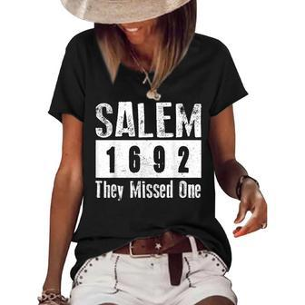 Salem 1692 They Missed One Retro Vintage Witches History Women's Loose T-shirt | Mazezy