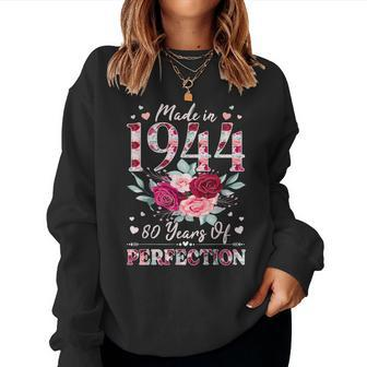 80 Year Old Birthday 1944 Floral 80Th Birthday For Women Women Sweatshirt | Mazezy