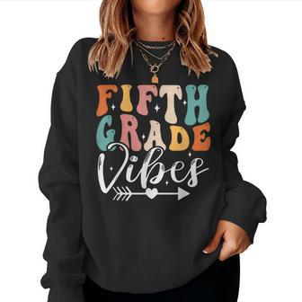 Fifth Grade Vibes 5Th Grade Team Retro 5Th Day Of School Women Crewneck Graphic Sweatshirt - Thegiftio UK