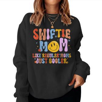 Its Me Hi Im The Cool Mom Its Me Retro Groovy Women Sweatshirt | Mazezy