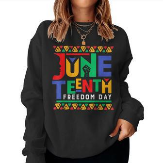 Junenth Celebrate Black Freedom Funny Women Men Outfit Women Crewneck Graphic Sweatshirt - Seseable