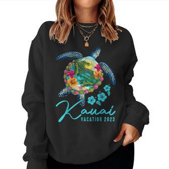 Kauai Sea Turtle Hawaiian Family Vacation 2023 Group Women Sweatshirt - Seseable
