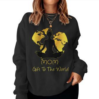 Mom To The World Women Sweatshirt | Mazezy CA