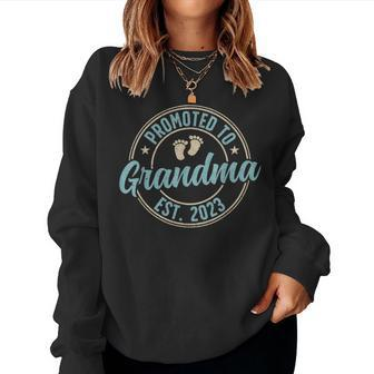 Promoted To Grandma 2023 Funny First Time Grandma To Be Women Crewneck Graphic Sweatshirt - Seseable
