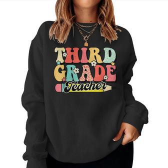 Retro Groovy Third Grade Teacher First Day 3Rd Grade Women Crewneck Graphic Sweatshirt - Seseable