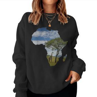 Serengeti Giraffe Landscape Picture In Africa Cool Tourist Women Sweatshirt | Mazezy