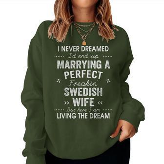 Swedish Wife Christmas Xmas Husband I Never Dreamed Marrying Women Sweatshirt | Mazezy