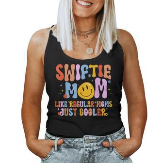 Its Me Hi Im The Cool Mom Its Me Retro Groovy Mothers Day  Women Tank Top Basic Casual Daily Weekend Graphic