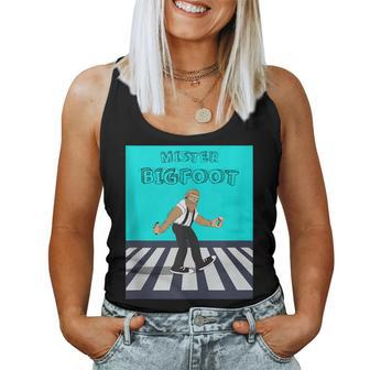 Mr Bigfoot In Downtown With Stoling Beer Sasquatch Yeti Women Tank Top | Mazezy