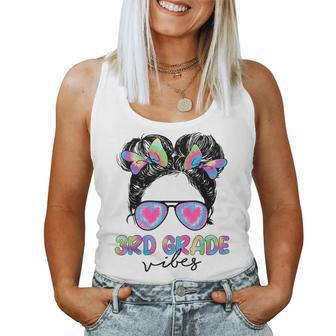 3Rd Grade Vibes Messy Hair Bun Girl Back To School First Day Women Tank Top - Monsterry CA