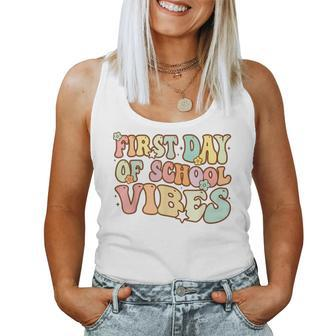 Groovy First Day Of School Vibes Teacher Back To School Women Tank Top | Mazezy