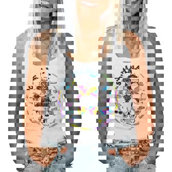 Retro 90S Mama Messy Bun Skull Groovy Women Tank Top | Mazezy