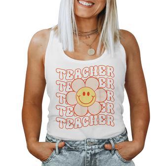 Retro Style Happy Face Teacher Daisy Flower Smile Face Women Tank Top - Seseable