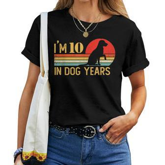 Im 10 In Dog Years 70Th Birthday Vintage 70 Year Old Women T-shirt | Mazezy