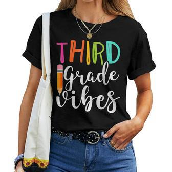 3Rd Grade Back To School Third Grade Teacher Student Women T-shirt - Seseable