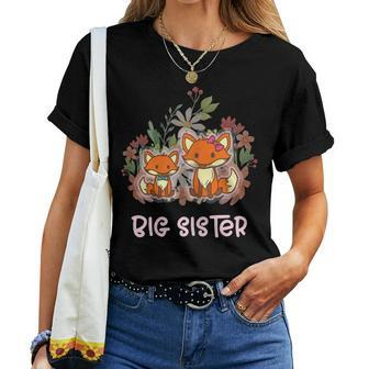 Big Sister Floral Cute Big Sister Fox Women T-shirt | Mazezy