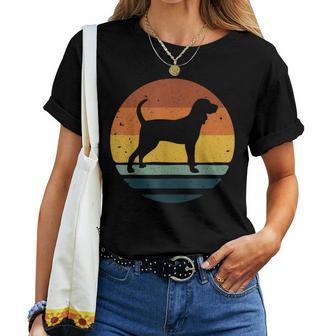 Black And Tan Coonhound Vintage Retro Dog Mom Dad Women T-shirt - Thegiftio UK