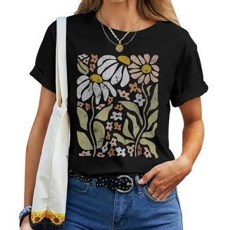 Boho Wildflowers Floral Nature Flower For Women Nature Lover Women T-shirt | Mazezy