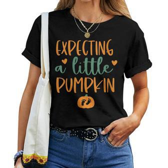 Expecting A Little Pumpkin Pregnant Thanksgiving Pregnancy Women T-shirt | Mazezy