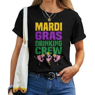 Flamingo Holding Wine Glass Mardi Gras Drinking Crew Women T-shirt | Mazezy
