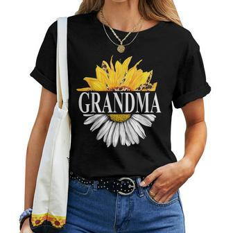 Grandma Sunflower Personalized For Mom Grandmother Women T-shirt | Mazezy