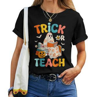 Groovy Trick Or Teach Teacher Halloween Costume 2023 Women T-shirt - Thegiftio UK