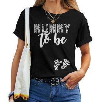 Halloween Pregnancy Announcement Mummy To Be Fall Autumn Mummy Women T-shirt | Mazezy
