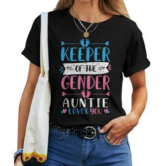 Keeper Of The Gender Auntie Loves You Baby Announcement Women T-shirt - Seseable