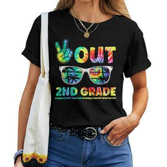 Last Day Of School Peace Out 2Nd Grade Teachers Kids Women T-shirt | Mazezy